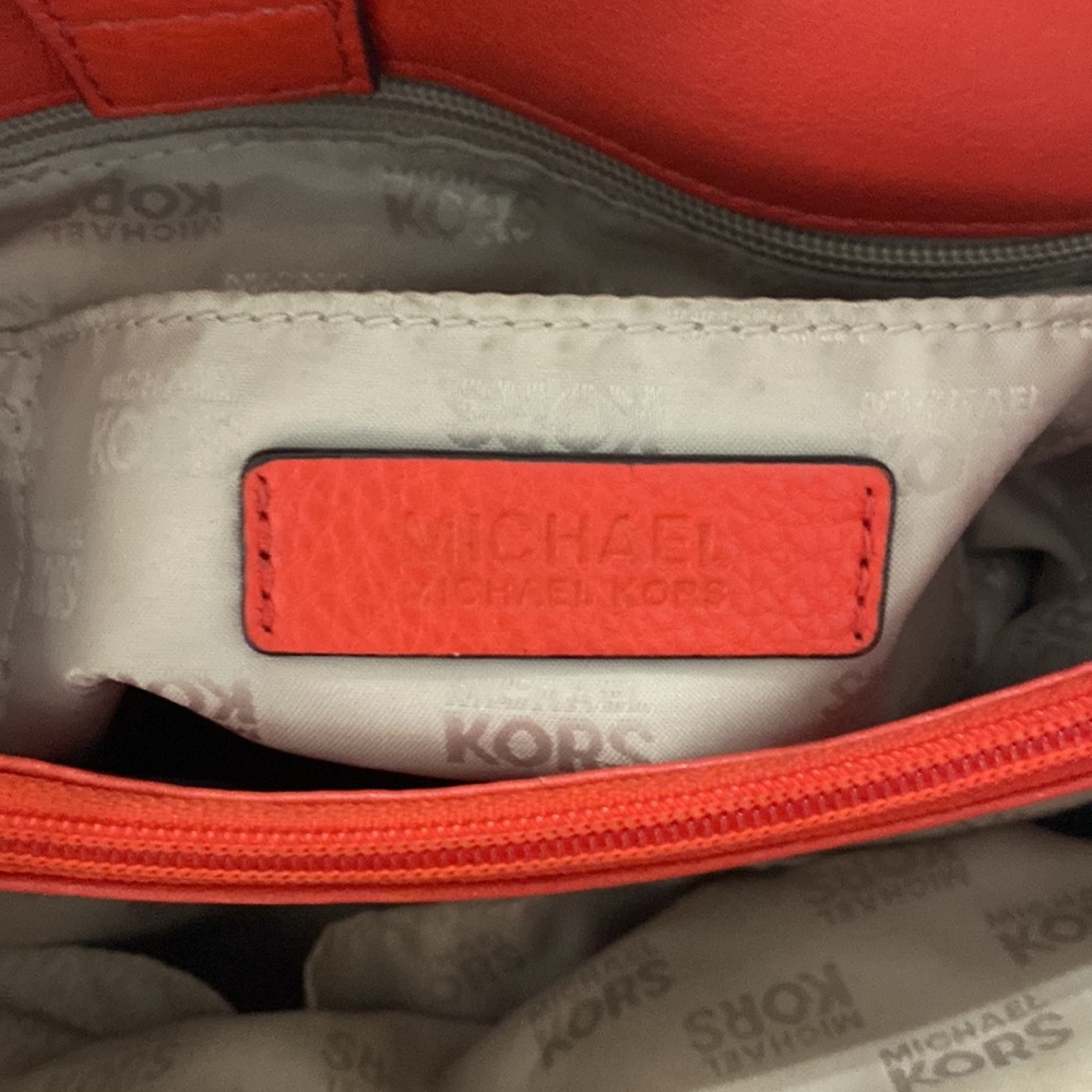 Authentic MK Handbag - Picture 3 of 6